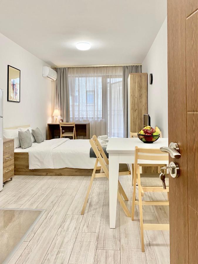 Cozy Studio Next To State Opera With Work Space Stara Zagora Extérieur photo